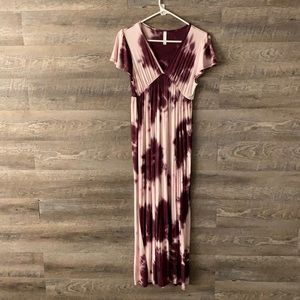 EMERALD • maroon tie dye maxi dress